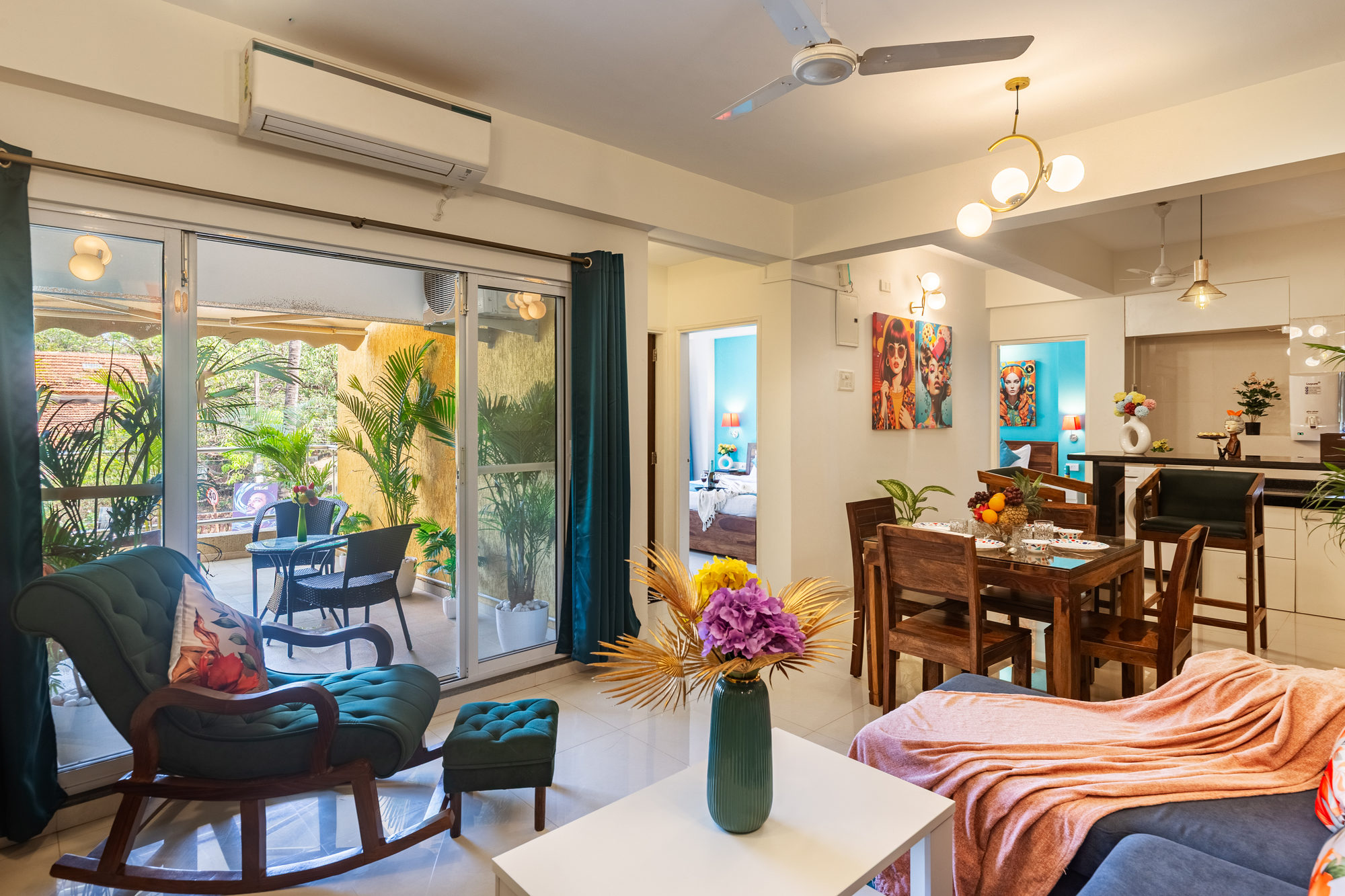 Flora living room