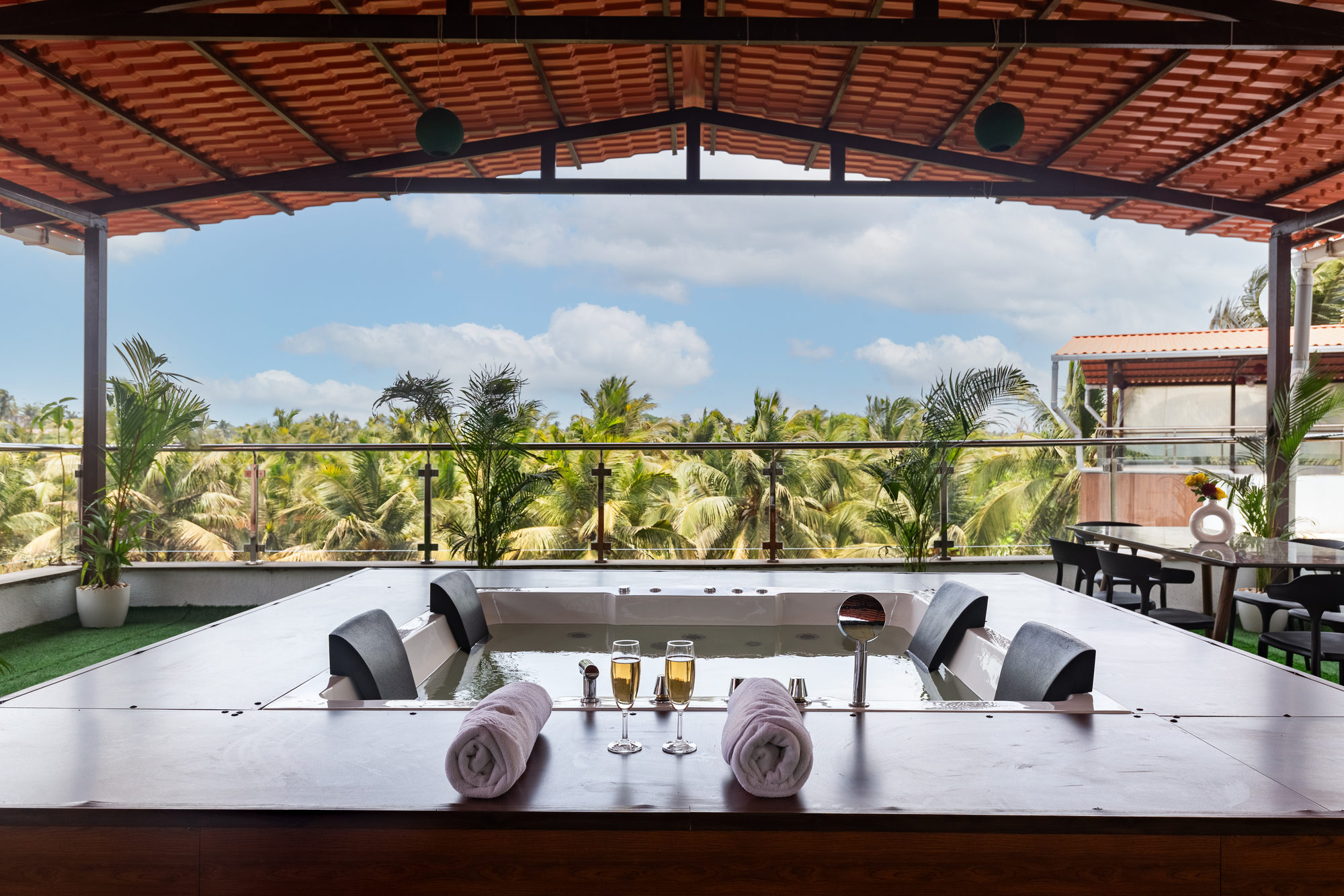 Galexa private jacuzzi